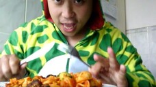 ASMR EATING SOUNDS-TORTELLINI SERVED WITH PORK CHOP AND TOSCANA SAUCE