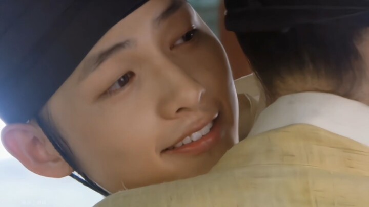 ทั้งที่รู้ว่าเธอเป็นผู้หญิง แต่เขากลับทำเป็นไม่รู้ไม่ชี้… เมื่อ 14 ปีก่อน เขามีออร่าแบบโบราณสไตล์ซีร