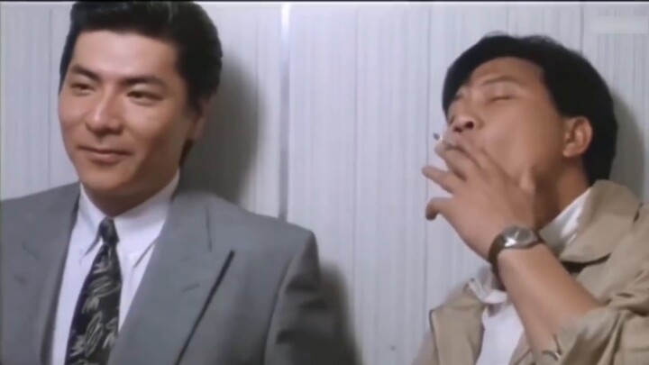 Finally found the original song sung by Fan Xiaoqin, it turns out it was sung by Wan Ziliang!