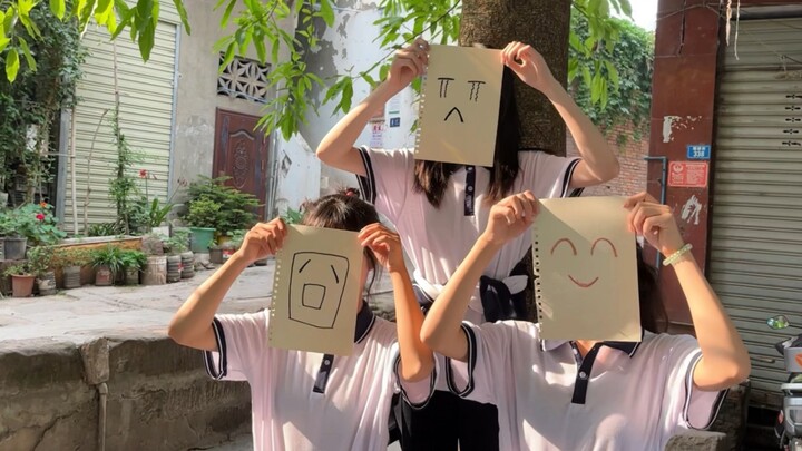 一起来拍奇奇怪怪可可爱爱的毕业照吧~
