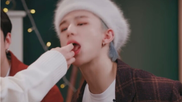 【هوانغ شيوان تشن】من يأكل الحلوى اللينة يحتاج إلى هذا التعبير!