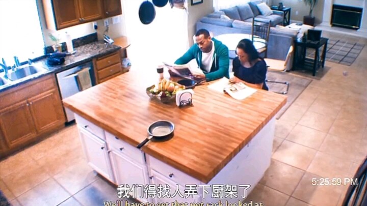 Khi trong nhà có một hồn ma, cuộc sống quả thật vô cùng thú vị! “Ngôi nhà ma ám phần 2”