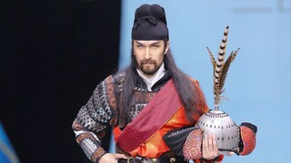 บุคลิกของชายหนุ่มจีนไม่ควรเป็นแบบ "กินลูกพีชแล้วเย็นชื่นใจ" แต่ควรมีลักษณะเช่น "ซื่อสัตย์ กล้าหาญ โอ