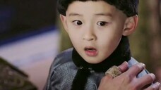 Như Ý có một cậu bé ấm áp với giọng nói đầy khói, thích ăn ớt