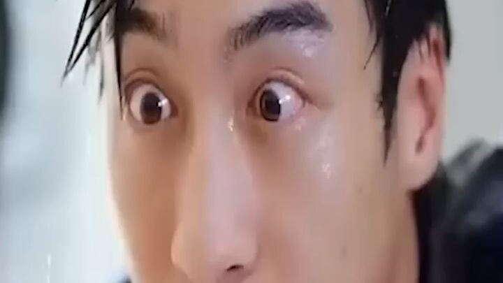 Isang makakas Ng cultivator hindi sinasadyang napunta sa banyo Ng babae