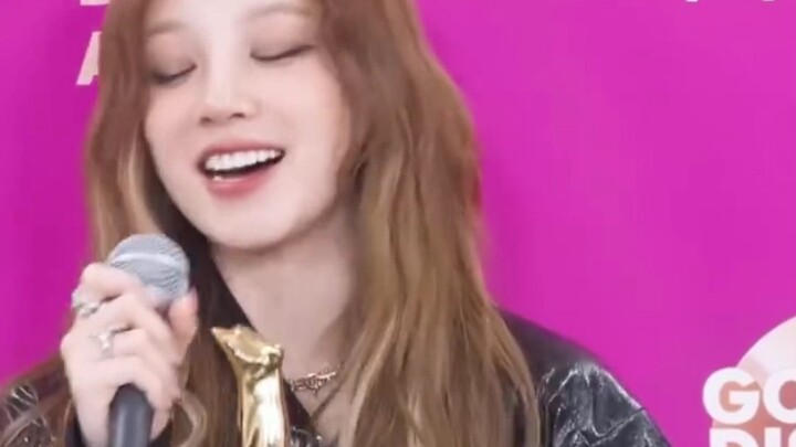 Tống Vũ Kỳ truyền cho Tiểu Hàn một cú sốc về tư tưởng biện chứng thống nhất