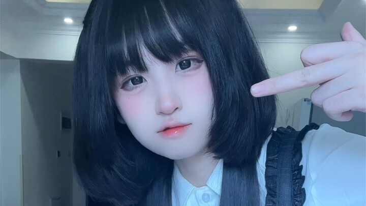 ไม่ผิดหวังจริงๆ ชุดถุงน่องดำ ขนาดขี้แพ้อย่างฉันใส่ยัง… เอ่อ ช่างเถอะ