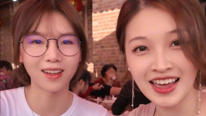 News Anchor’s Vlog: “Forced” to Work During Chinese New Year While Back Home in the Village