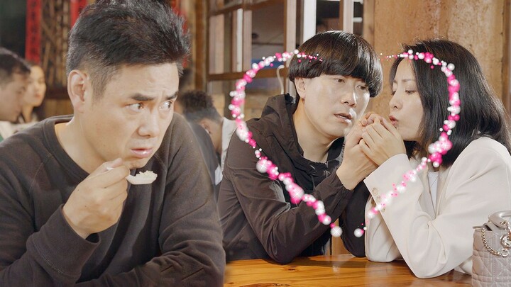 陈翔六点半：这样对付公共场合秀恩爱的情侣，来一对拆散一对！