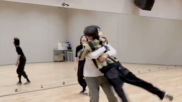 【ซูหมิงห่าว】ขอกอดฉันหน่อยสิ! หวัดดีหมิง!