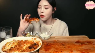 Đùi gà rán Jamaica BBQ và Doria kim chi thịt xông khói phần 7 #mukbang