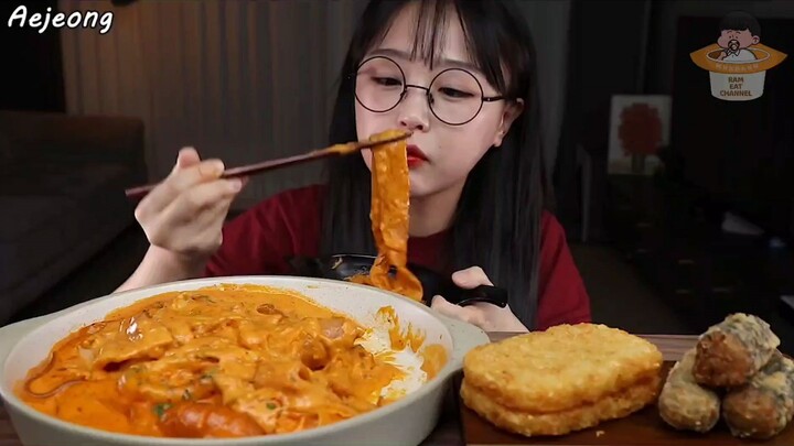 ASMR Tteokbokki Mukbang (Please Follow me)