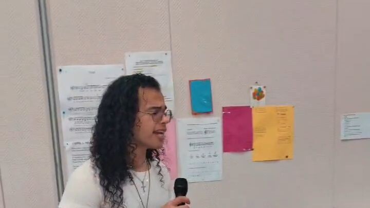 Apenas Uma Brisa
