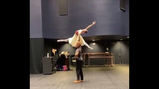 Male dancer: It’s just a lift, just for fun