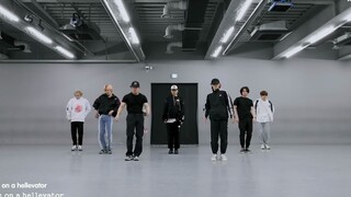 [คำบรรยายภาษาจีนแบบสุ่ม] 230325 วิดีโอซ้อมเต้น "Hellevator" ของ Stray Kids (คำบรรยายภาษาจีน)