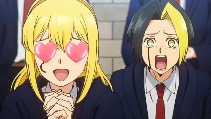 "You dare to bully my seniors? I'll beat you up! The whole audience is shocked~"