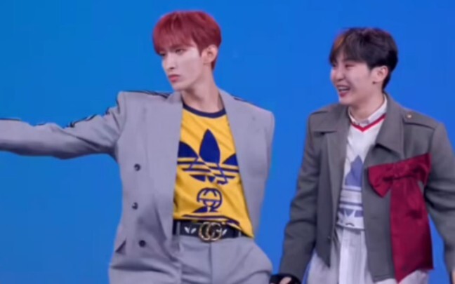 【SVT】一套动作下来拦了八百辆出租车