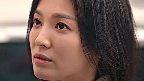 senyumnya itu lhoo 😆😚