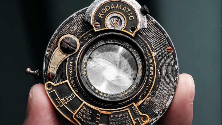 ما نوع الصور التي يمكن التقاطها بعدسة تعود إلى عهد أسرة تشينغ؟