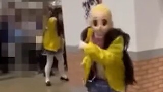 フェスに紛れる不審者、チャップリンみたいになってしまう　#shorts