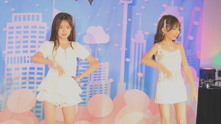 معبودة لوليتا