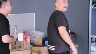 Hanya merekrut perusahaan genggam untuk merasakan budaya perusahaan peri!