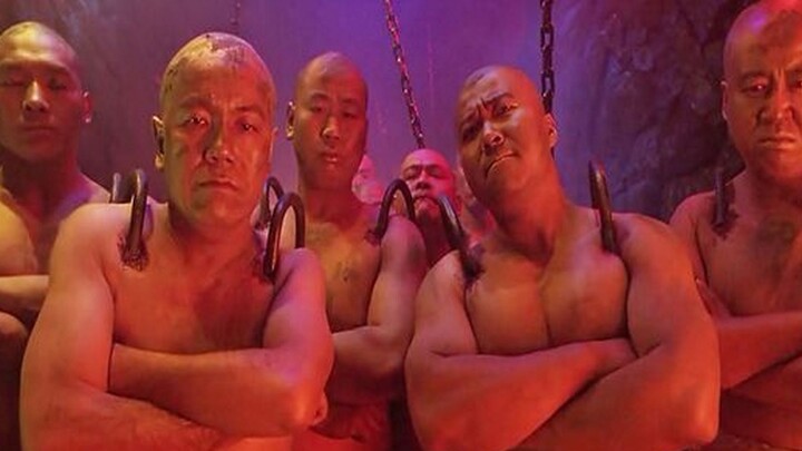 The 18 Bronze Warriors of Shaolin Temple got their琵琶 bones locked and were forced to stoke the boile