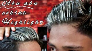 semir rambut Highlight abu abu, kombinasi coklat