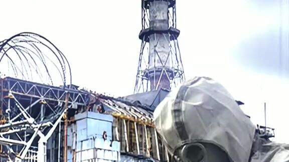 Reaktor nuklear