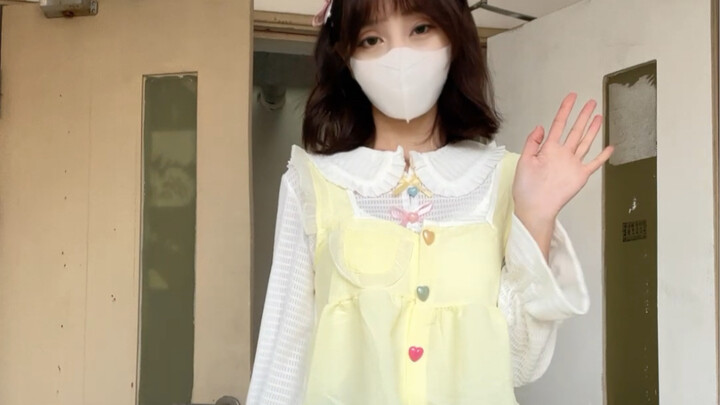 Ngày thứ chín của quá trình lột xác, cư dân mạng cho rằng người gầy chỉ có thể mặc quần áo trẻ em?!