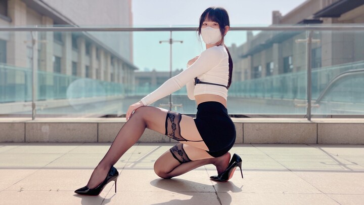 Stilettos have endured too much for her! No.9 tara