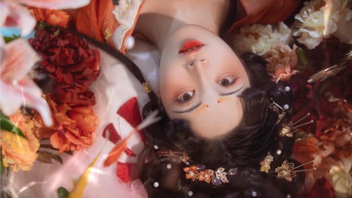 Come and make a wish to the super-lucky carp! Wishing every examinee gets accepted into their dream 