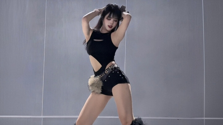 I’ll make you feel a fiery passion – Who is she? – KISS OF LIFE