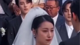 Wang Hedi was moved to tears at Wang Yanlin's wedding