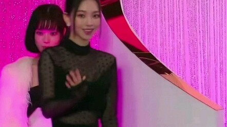 ปากจัดดูพรมแดงของเกิร์ลกรุป SBS