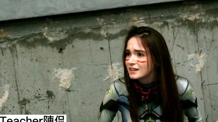 สาวน้อยสีชมพู สาวน่ารักข้างบ้าน เฮซ尔 มัวร์
