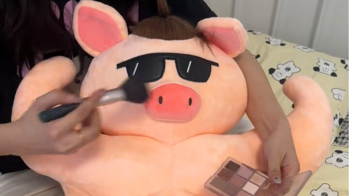 Mau tag bạn thân nhất của bạn để họ sắp xếp cho bạn anh chàng đô con này đi! Tối nay cứ thế mà cảm t