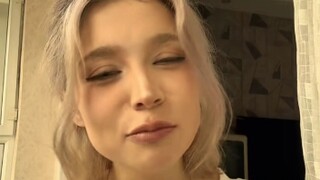 ฉันทนไม่ไหวแล้ว มันห้อยลงมา