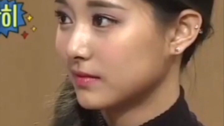 【Twice】Mementaskan sketsa, ekspresi Tzuyu berubah-ubah sangat menggemaskan～