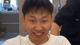 寝室看图识物说英语，室友的答案太劲爆，我原地膜拜