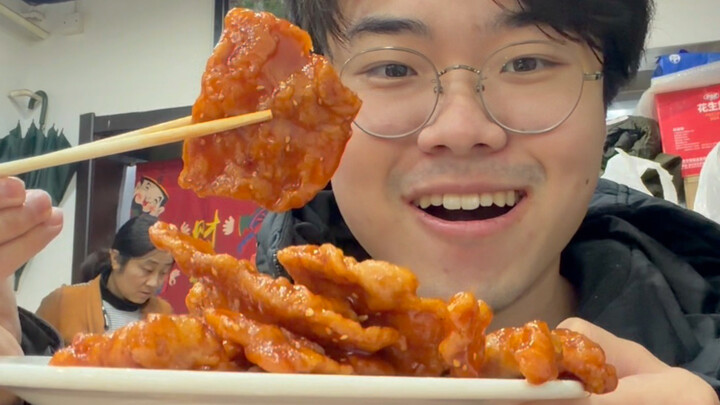 Để ăn món thịt cuộn chua ngọt ở Thẩm Dương mừng chiến thắng của đội Nhật Bản