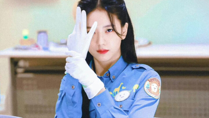 KPOP The Escaping Rabbit Policeman