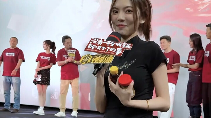 Hari ini aku bertemu dengan Yang Mi.