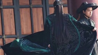 The scene where Tan Tai Jin throws his robe away is gone