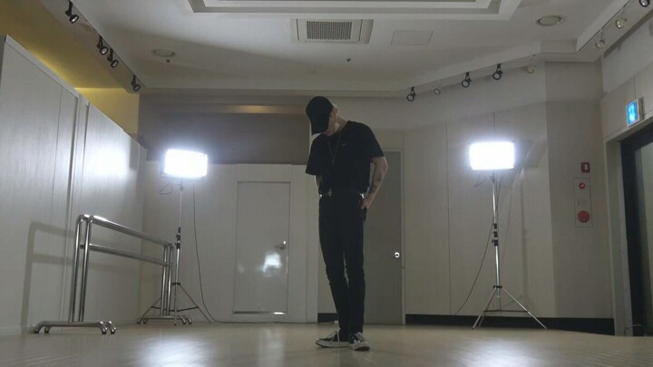 Baekjin MOVE Cover Dance - SIXC (6 Crazy) - MOVE (Baekjin)