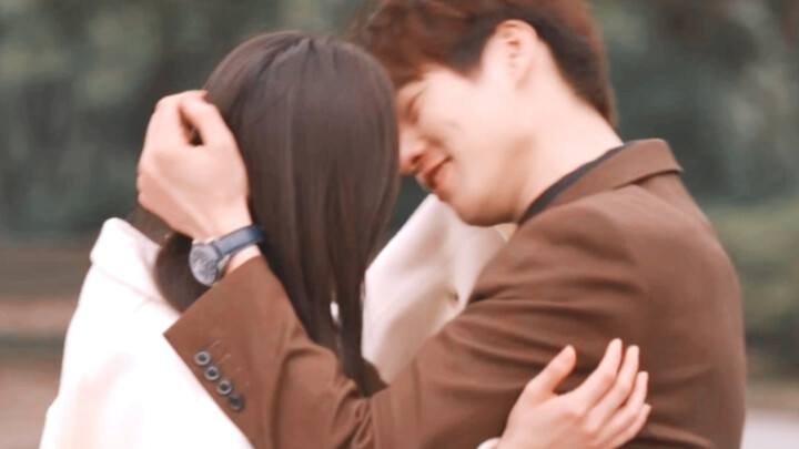 So it turns out Song Yi was the one pressuring Wei Daxun into marriage back then!