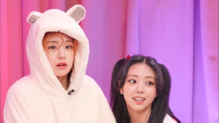 ITZY Yeji: I had a weird dream, and then she started dancing... Hahaha! Maybe you’re the weird one?!