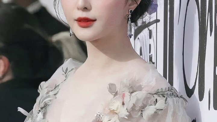 ถ้าฉันมีหน้าสดแบบนี้ ฉันก็สามารถปฏิเสธความวิตกกังวลเรื่องรูปลักษณ์ได้เหมือนกัน!!