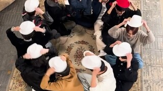 240314 SEVENTEEN Hậu trường sân khấu tặng mũ, không điểm dừng