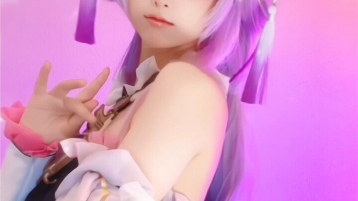 Fuxuan is tiny and speaks in a cool tone🤤